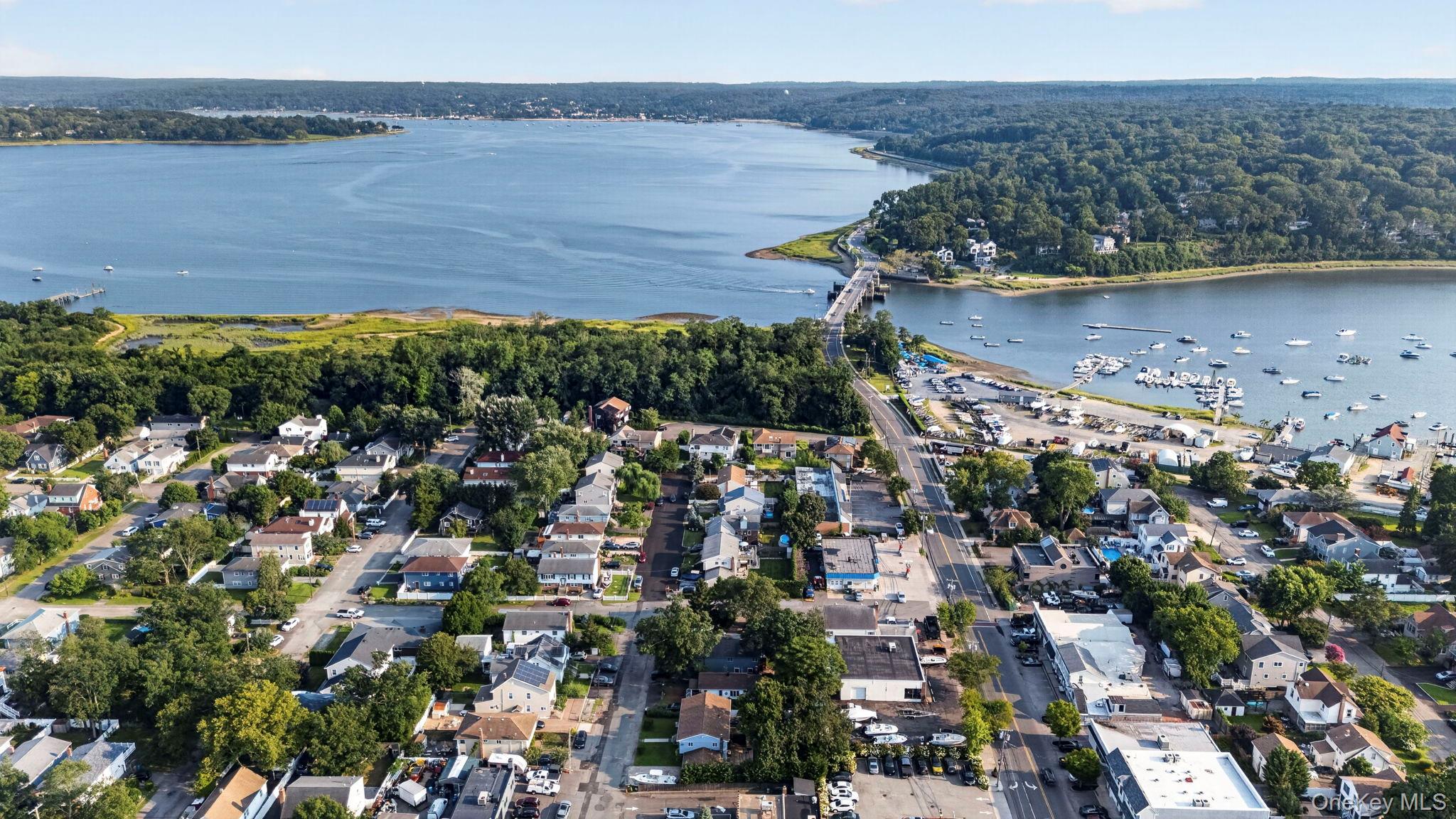 43rd image of 6 17th St, Oyster Bay, NY 11709 | MLS# 1038638