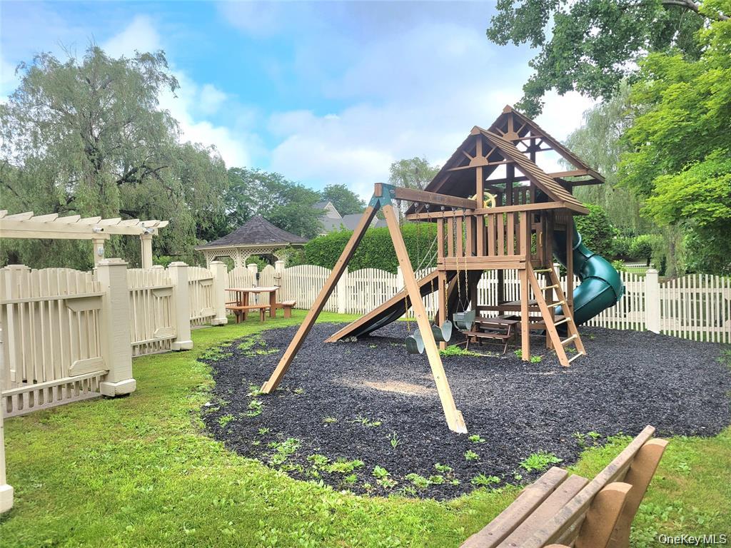 2nd image of 3905 Buttonwood Ln, Southeast, NY 10512 | MLS# 1038655