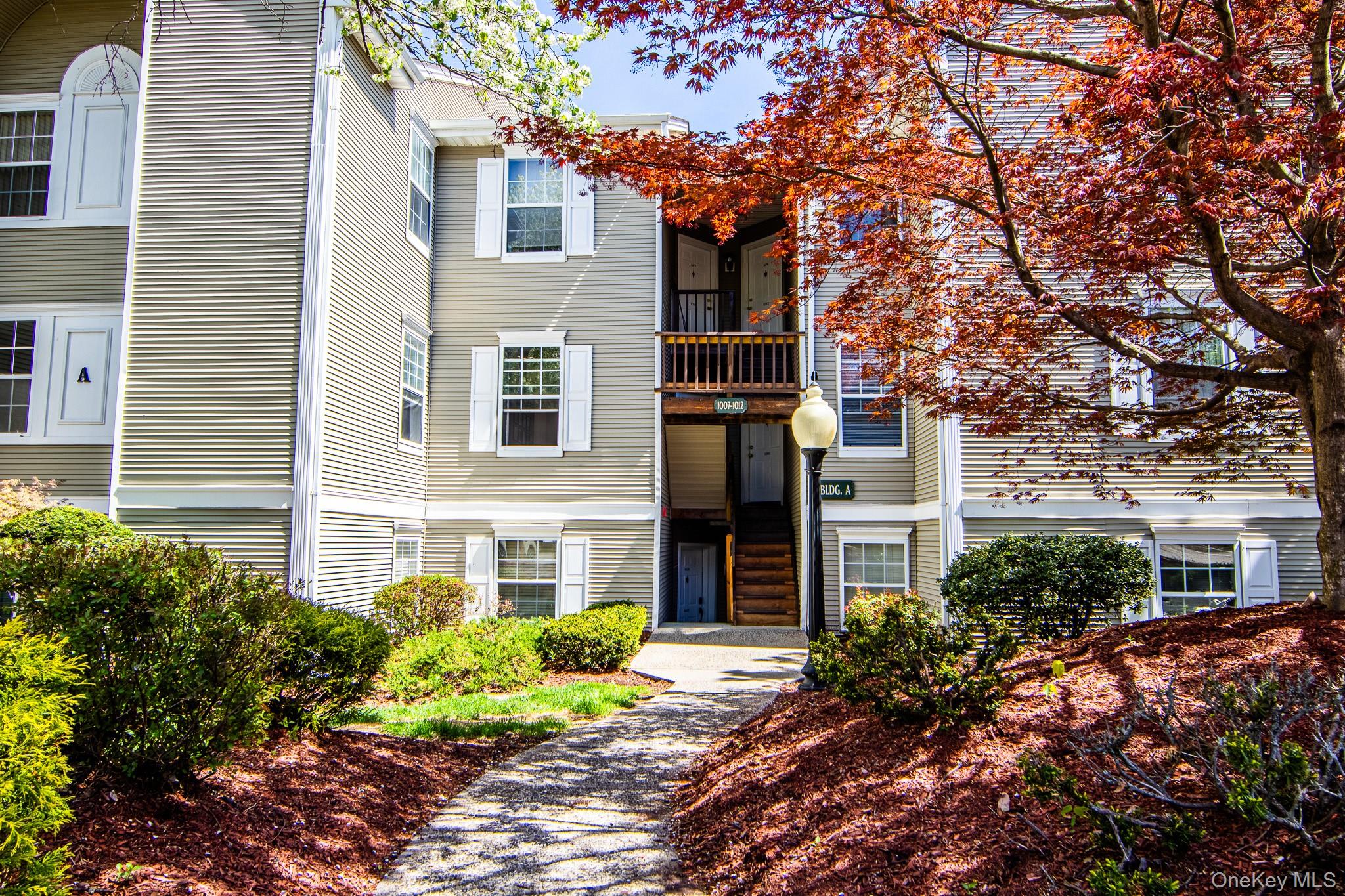 1st image of 1009 Washington Grn, New Windsor, NY 12553 | MLS# 1038659