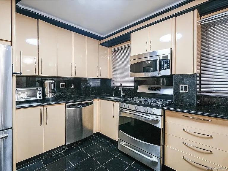 3rd image of 98-05 63Rd Rd #5E, New York, NY 11374 | MLS# 1038663