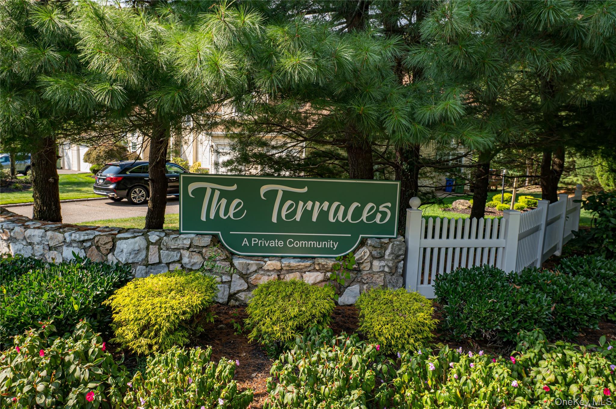 5th image of 5 Princess Tree Ct, Brookhaven, NY 11777 | MLS# 1038668
