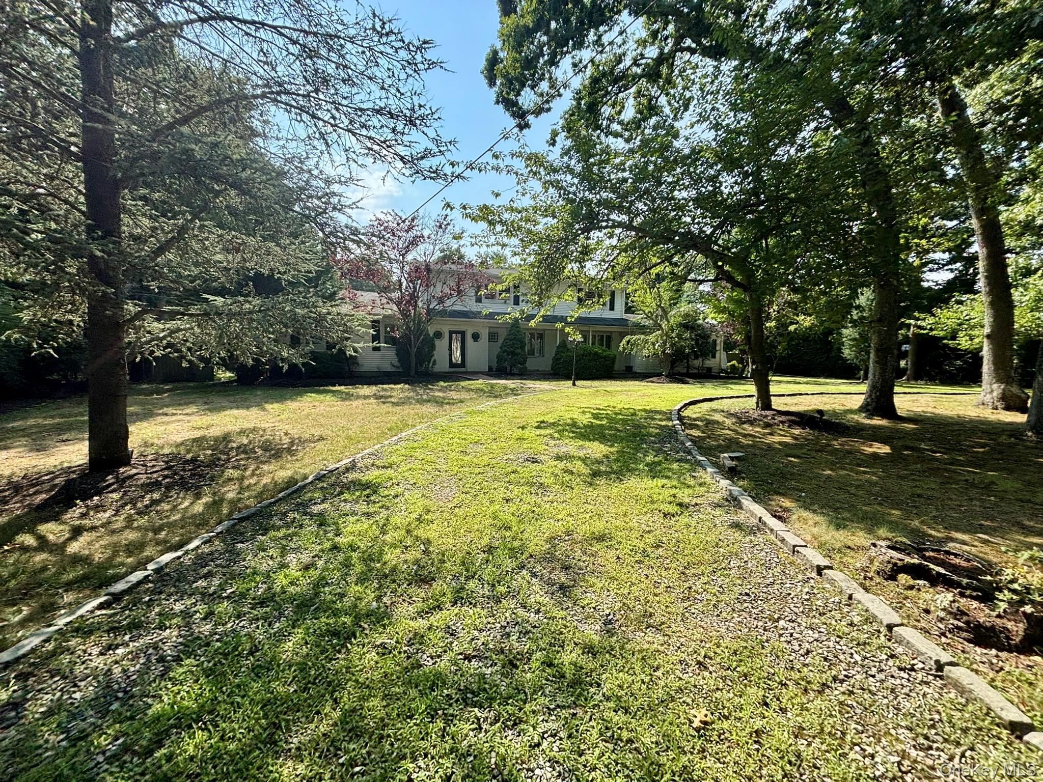 3rd image of 14 New St, Islip, NY 11739 | MLS# 1038672