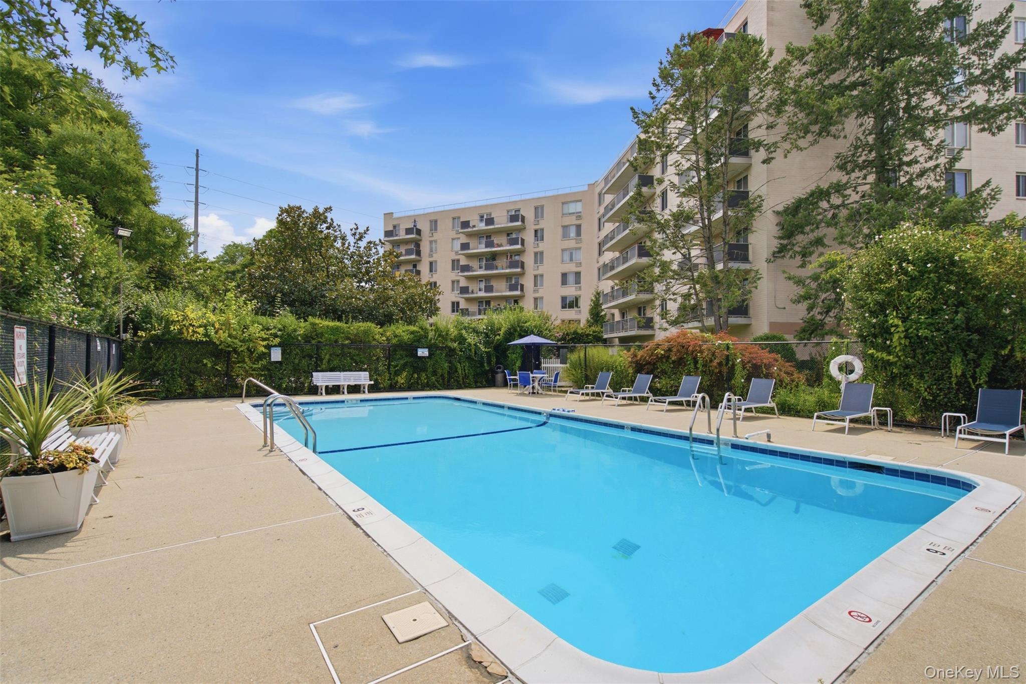 2nd image of 135 Post Ave, North Hempstead, NY 11590