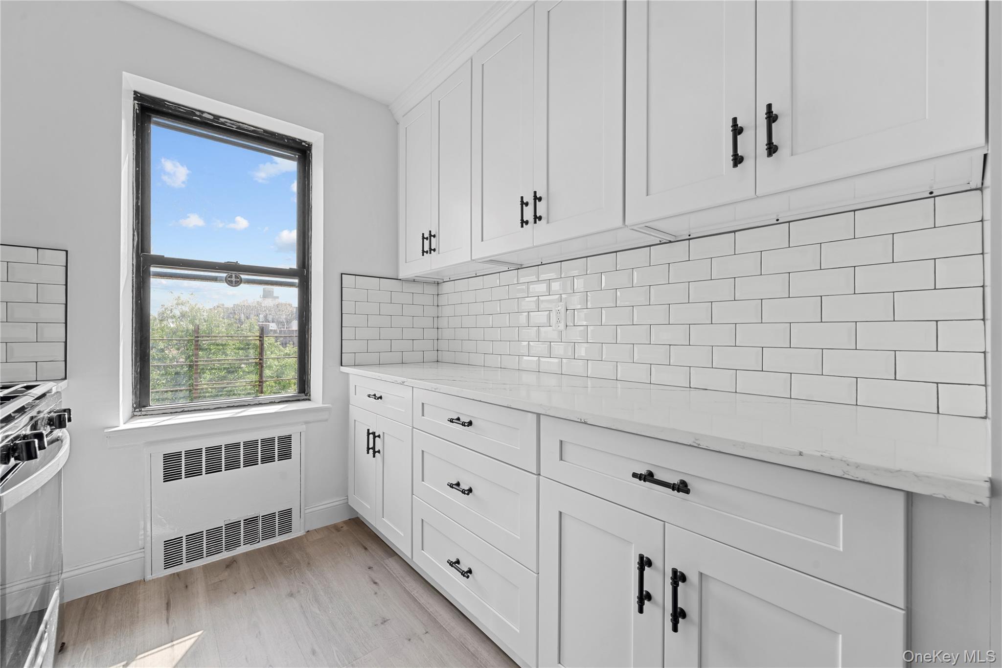 2nd image of 37-26 87Th St, New York, NY 11372