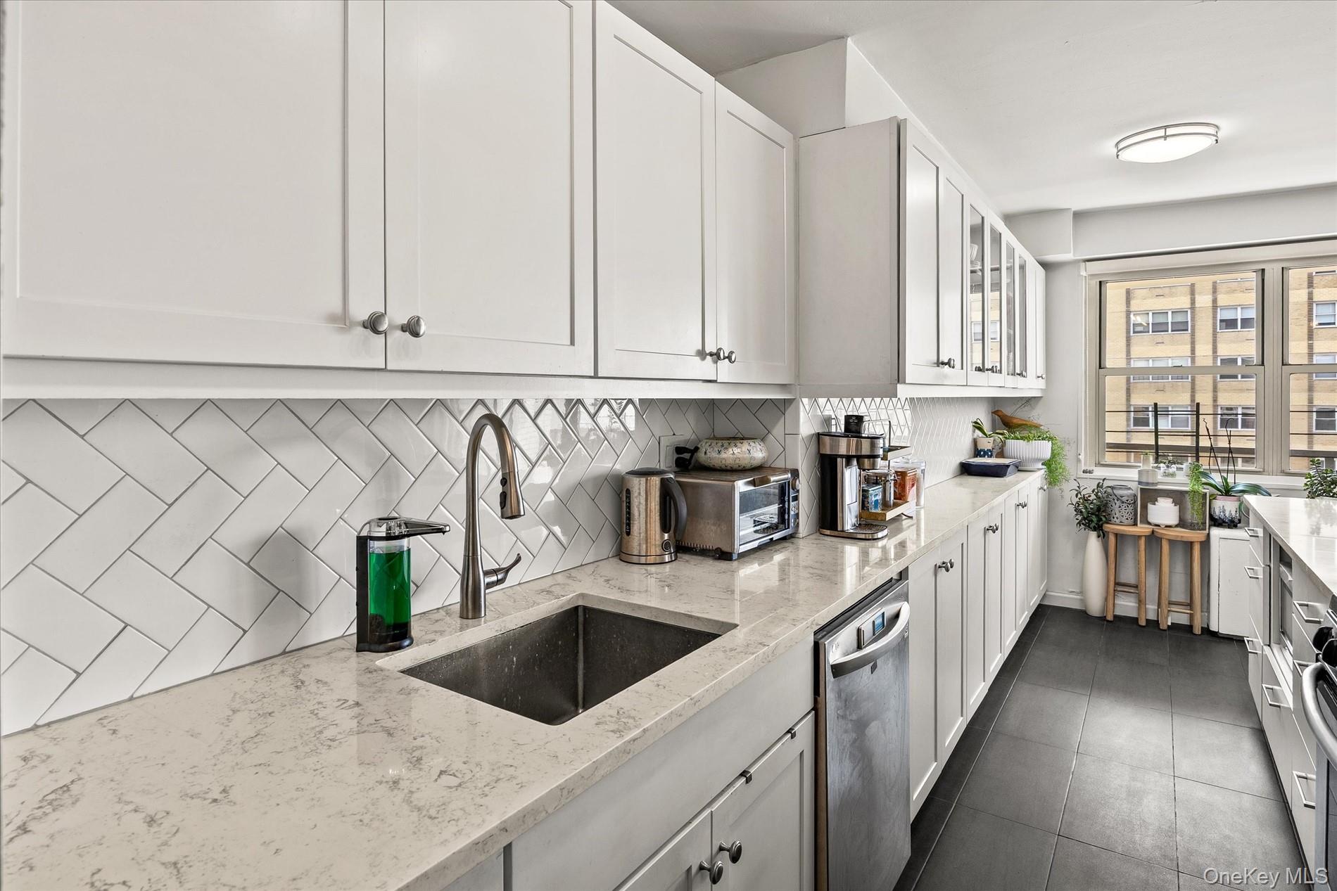 4th image of 102-30 66Th Rd #25F, New York, NY 11375 | MLS# 1038767