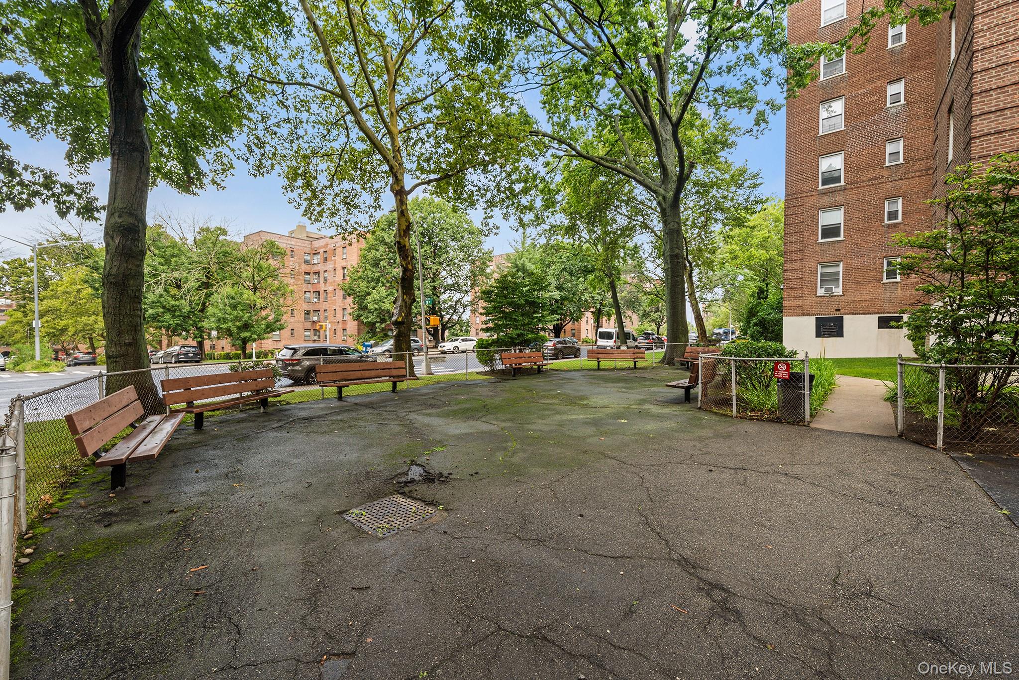 2nd image of 28 01 Union #5F, New York, NY 11354 | MLS# 1038773