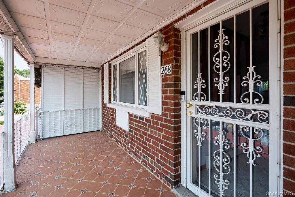 3rd image of 268 Throggs Neck Blvd, New York, NY 10465 | MLS# 1038811