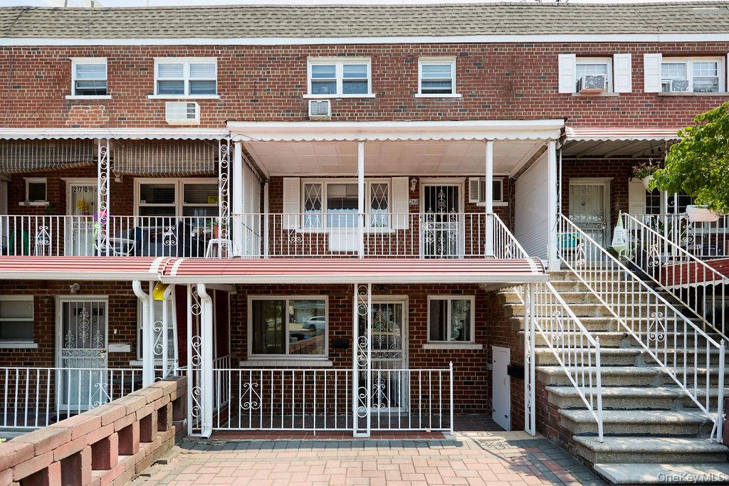 2nd image of 268 Throggs Neck Blvd, New York, NY 10465 | MLS# 1038811