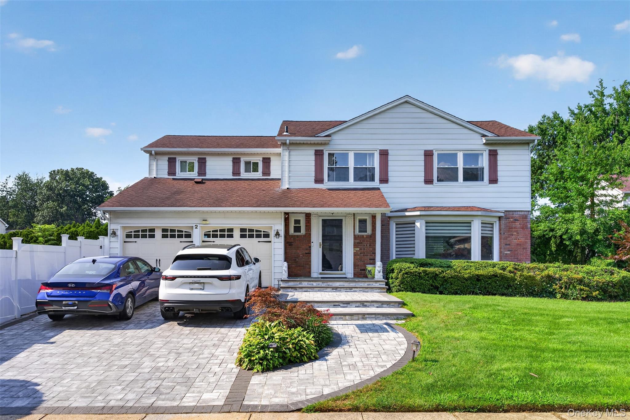 1st image of 2 Foxhurst Ct, North Hempstead, NY 11040 | MLS# 1038820