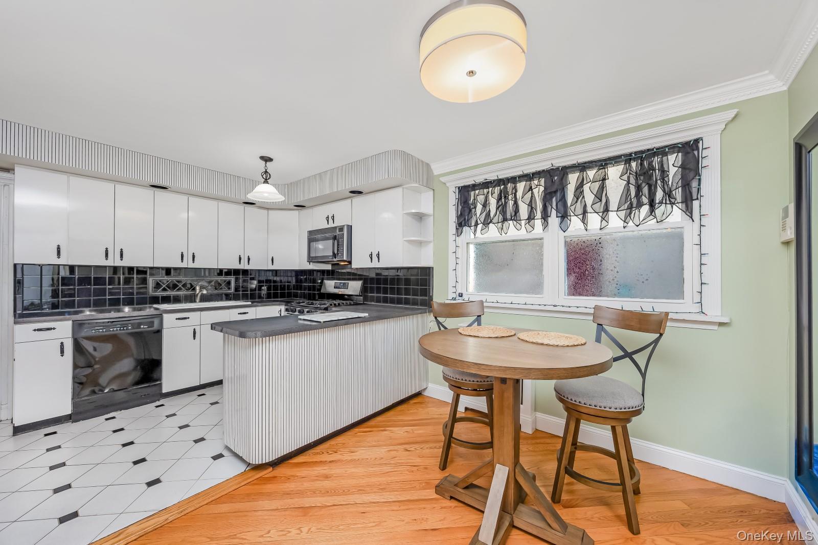 5th image of 56-23 61St St, New York, NY 11378 | MLS# 1038823