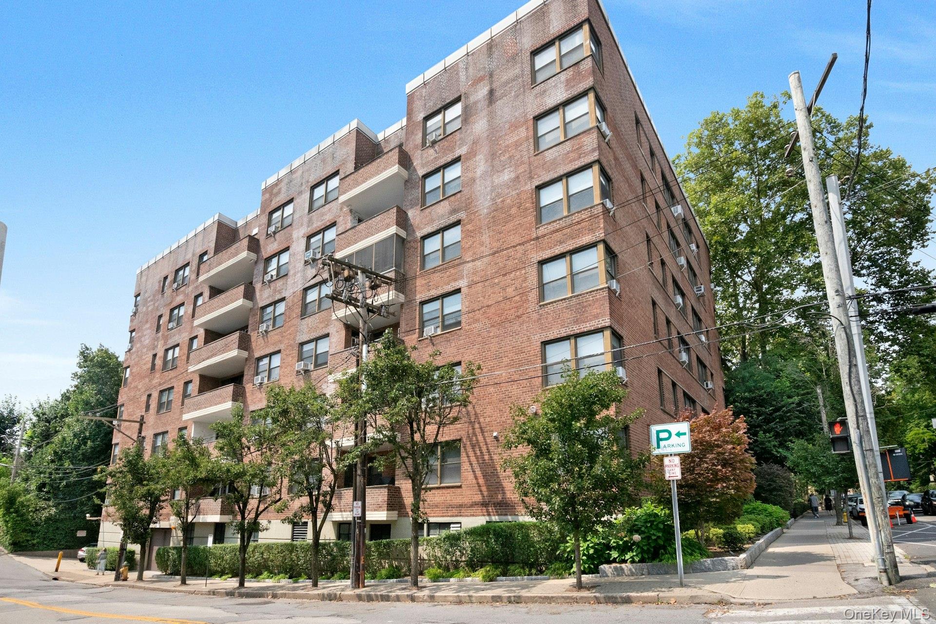1st image of 180 E Hartsdale Ave #1E, Greenburgh, NY 10530 | MLS# 1038839