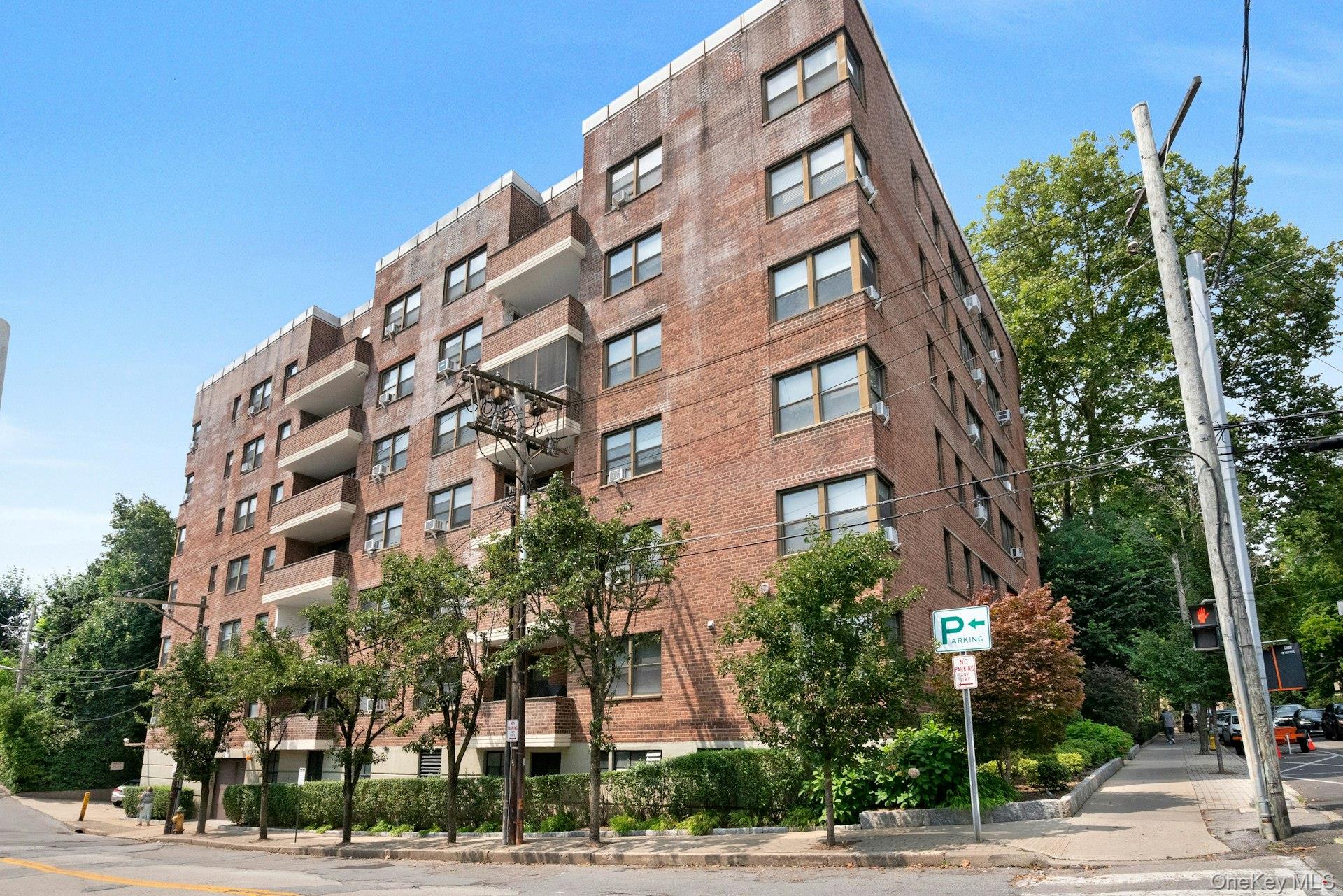 1st image of 180 E Hartsdale Ave #1F, Greenburgh, NY 10530 | MLS# 1038842