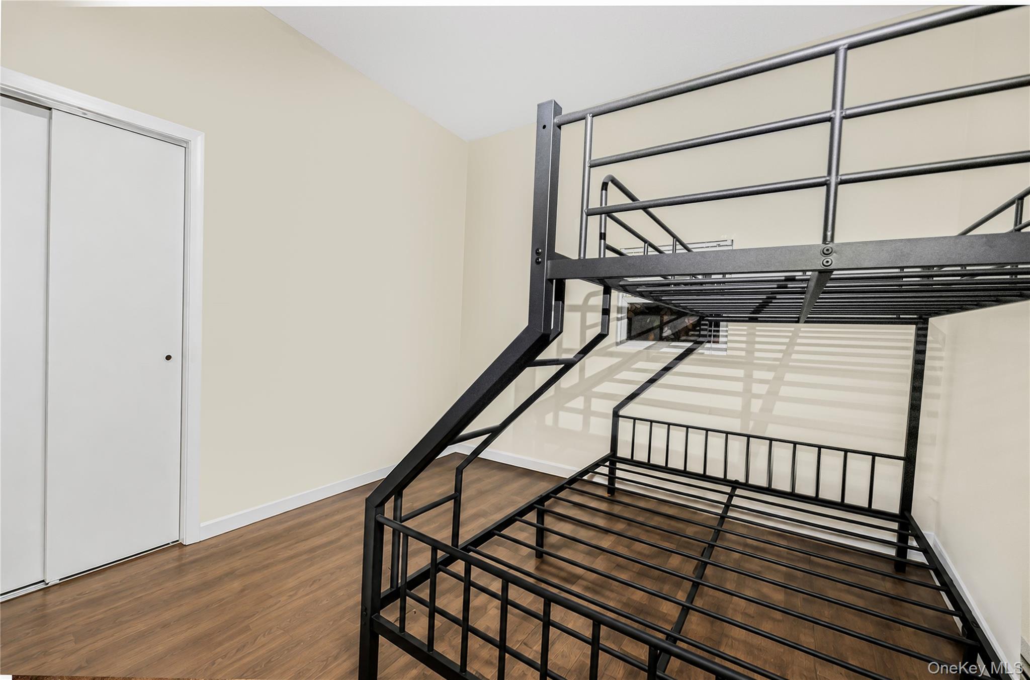 17th image of 419 Harding Park, New York, NY 10473 | MLS# 1038896