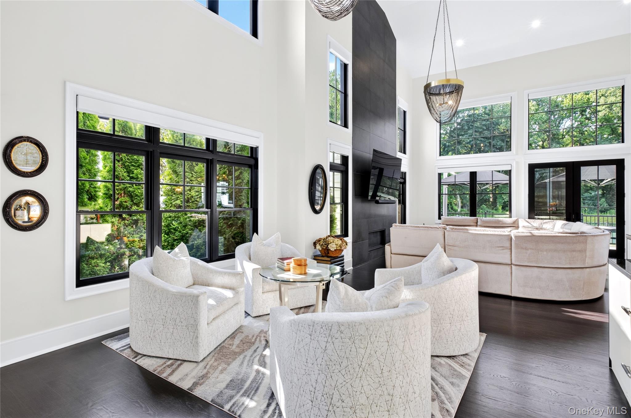 2nd image of 78 Three Ponds Ln E, Oyster Bay, NY 11797 | MLS# 1038912