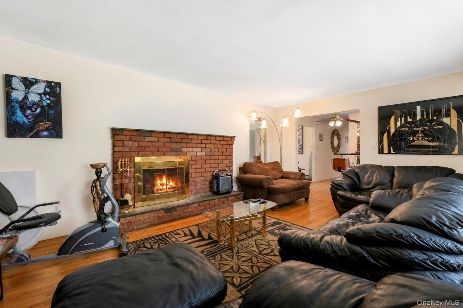 4th image of 617 Granny, Brookhaven, NY 11953 | MLS# 1038914