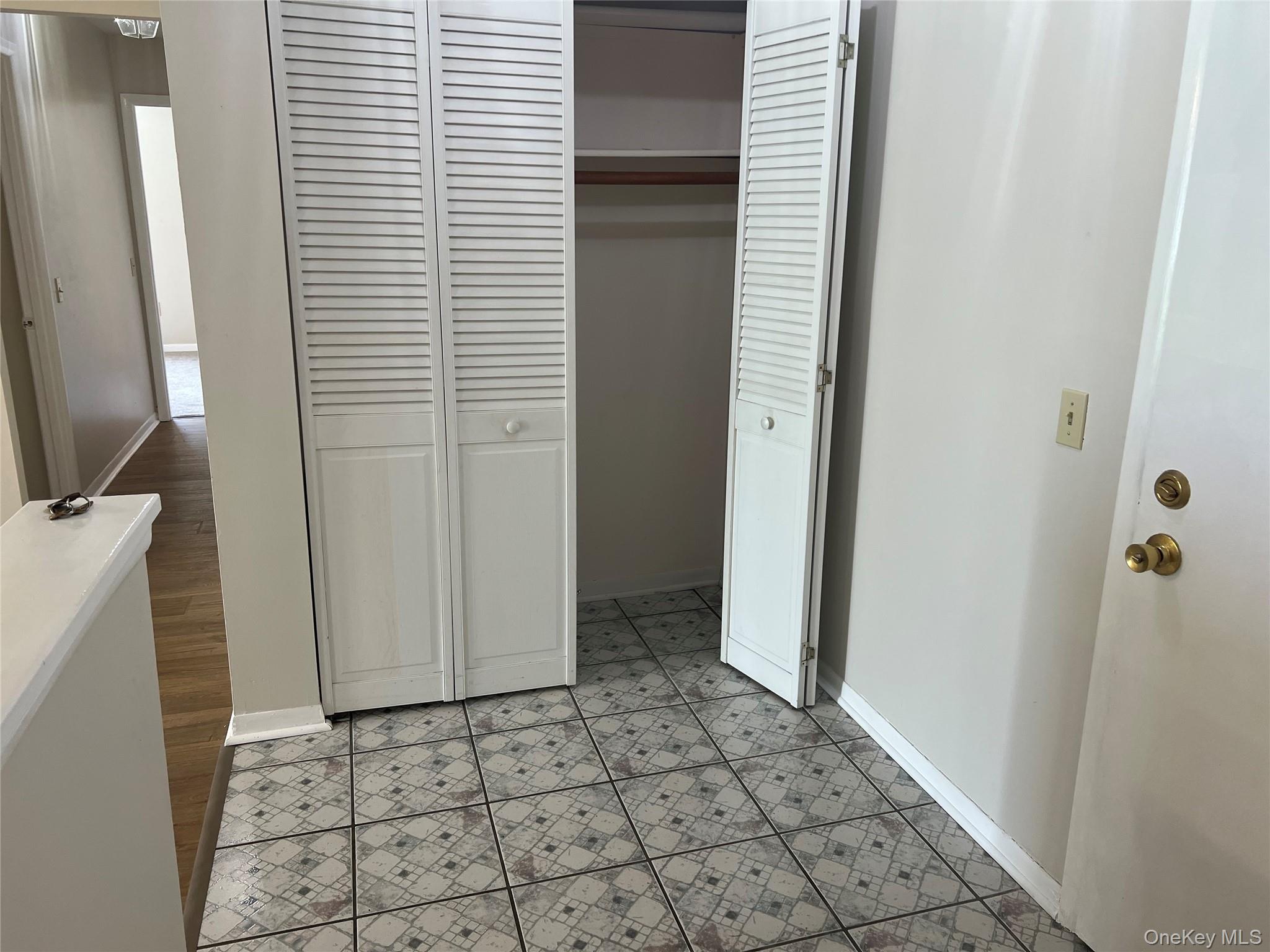 5th image of 401 Commons Wy, Fishkill, NY 12524