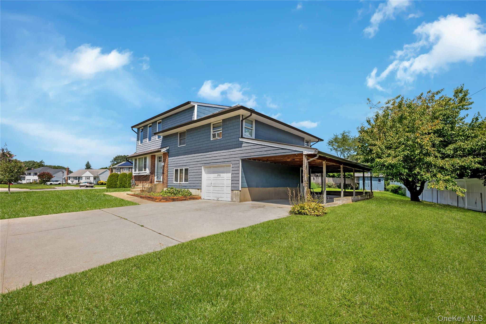 3rd image of 3701 Ruby Ln, Hempstead, NY 11793 | MLS# 1038976