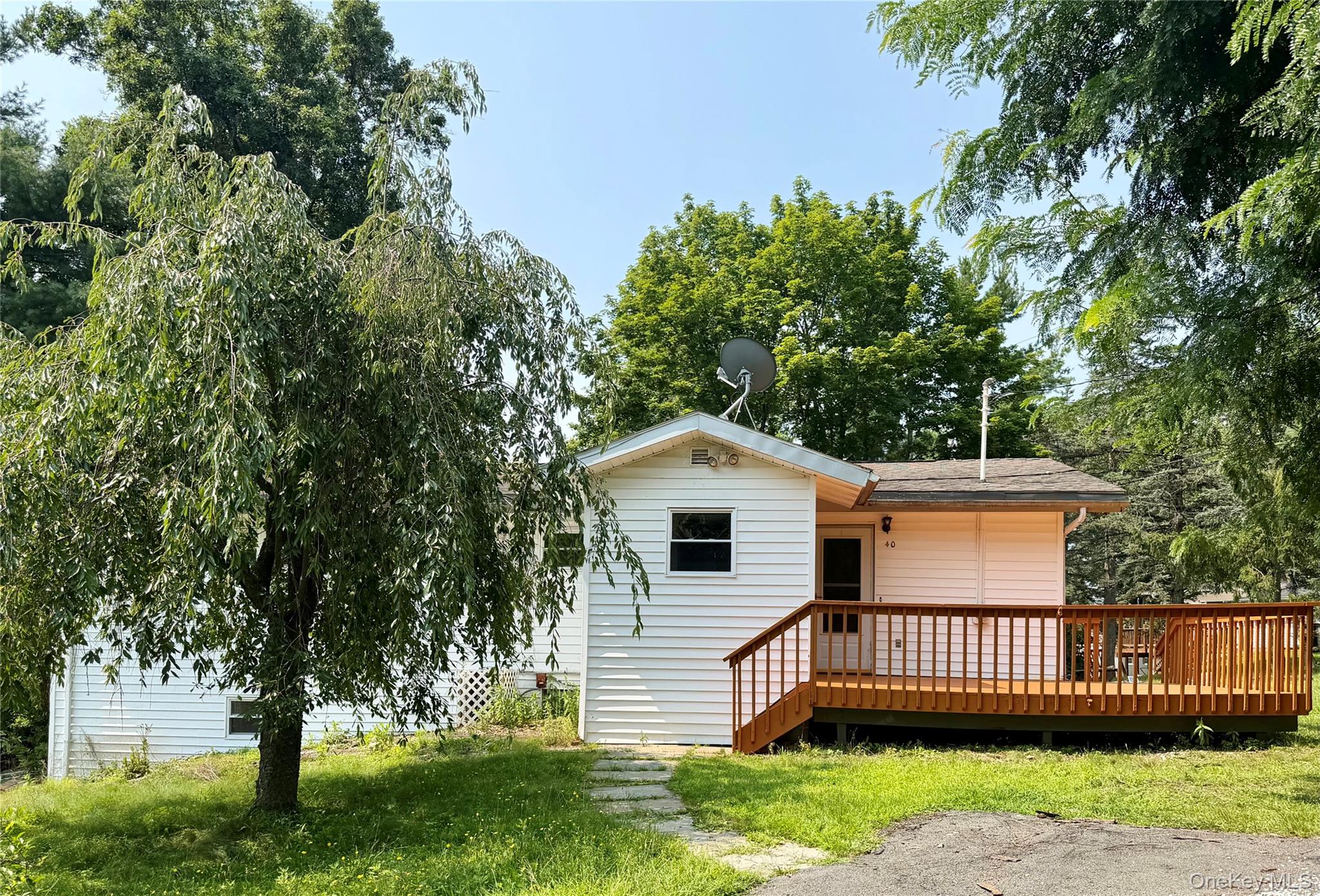 2nd image of 40 Crescent Vw, Thompson, NY 12775 | MLS# 1039031