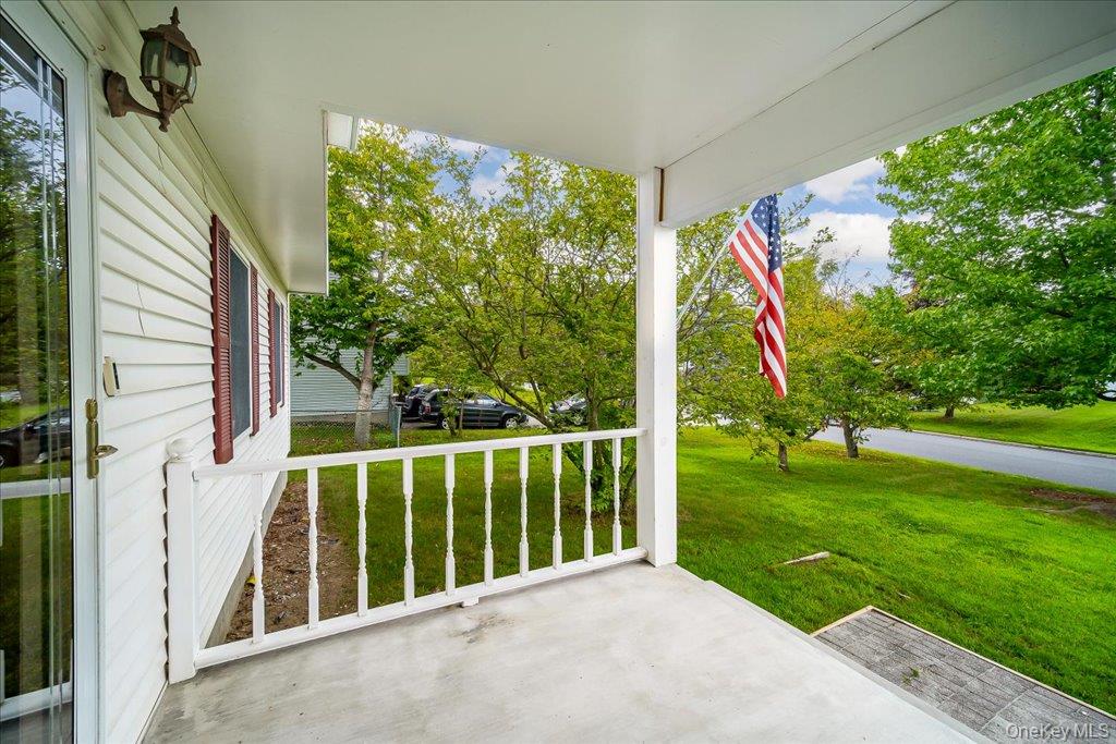 2nd image of 207 Butter Hill Dr, New Windsor, NY 12553 | MLS# 1039033