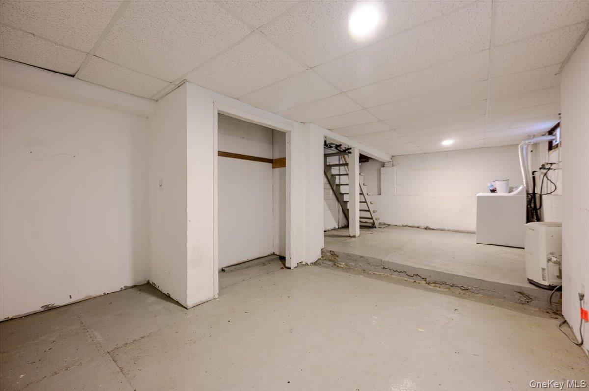 19th image of 450 E Broadway, Long Beach, NY 11561 | MLS# 1039034