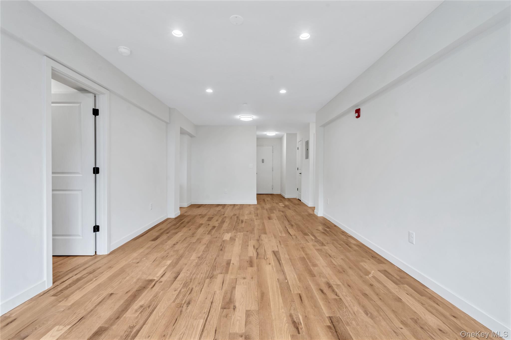 13th image of 671 Bronx River Rd #4P, Yonkers, NY 10704 | MLS# 1039047