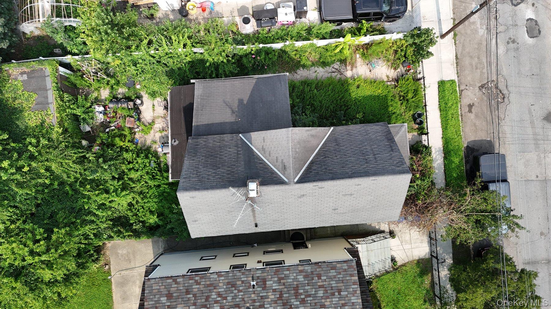 4th image of 11532 158Th St, New York, NY 11434 | MLS# 1039084
