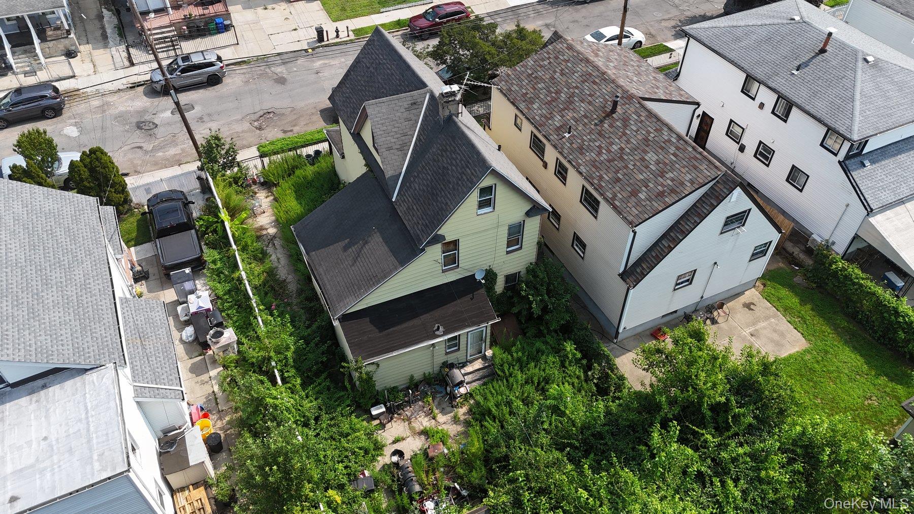 3rd image of 11532 158Th St, New York, NY 11434 | MLS# 1039084