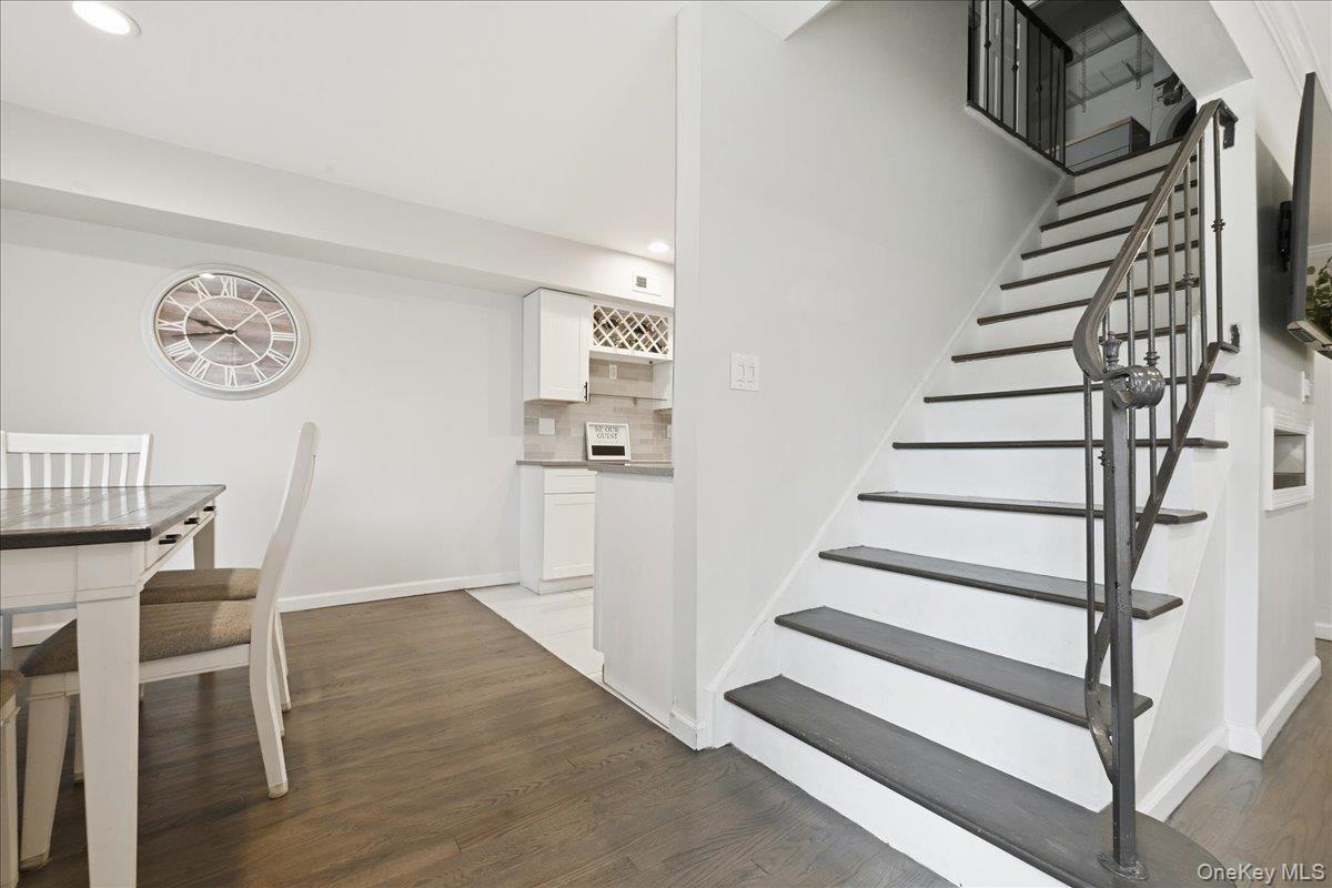 2nd image of 47 Alhambra Dr, Hempstead, NY 11572 | MLS# 1039086