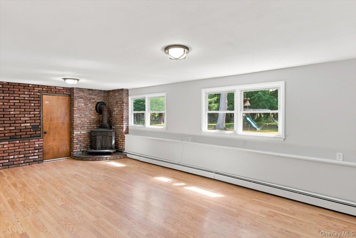30th image of 189 Belleview Ave, Brookhaven, NY 11934 | MLS# 1039117