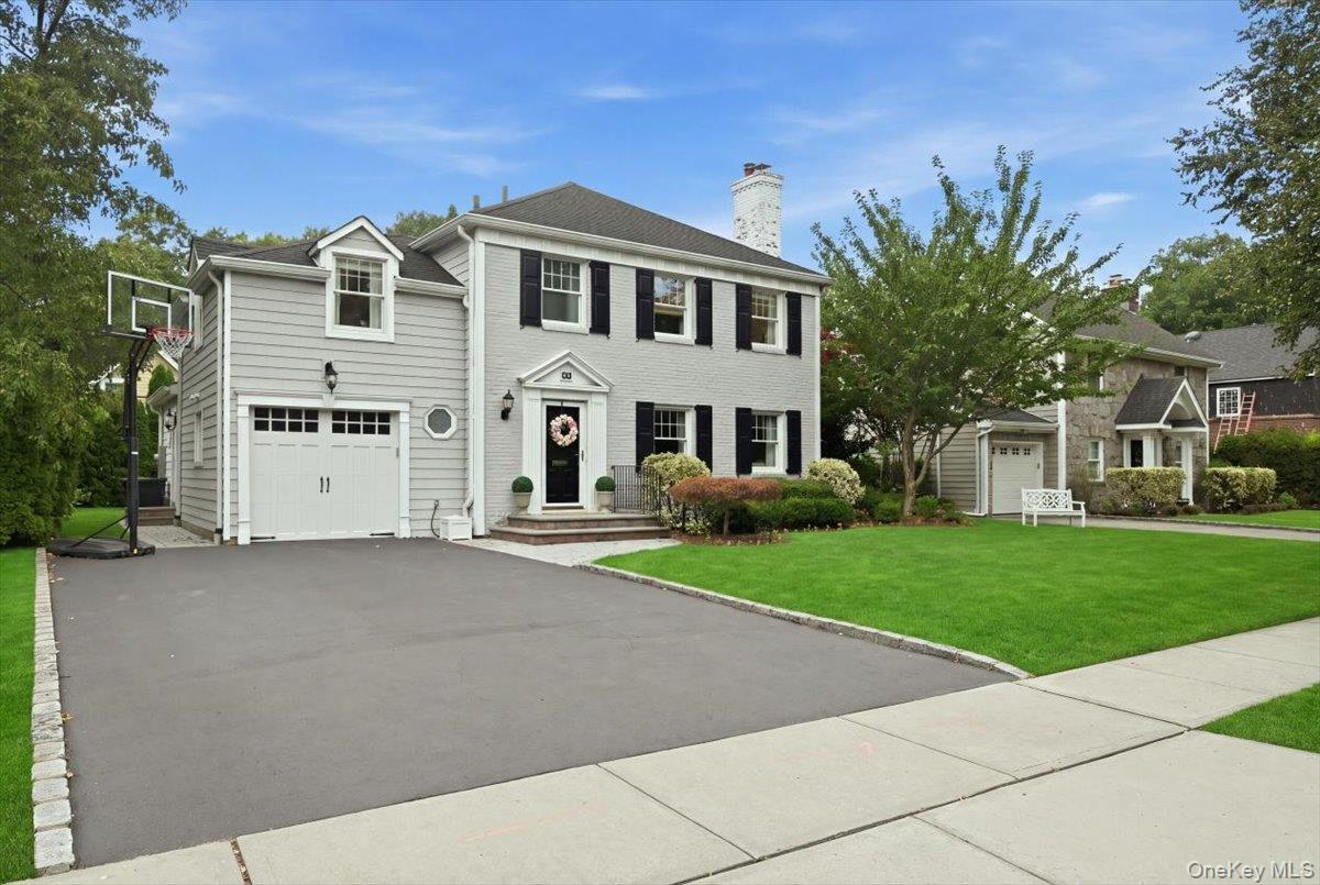 2nd image of 60 Kenwood Rd, Hempstead, NY 11530 | MLS# 1039129