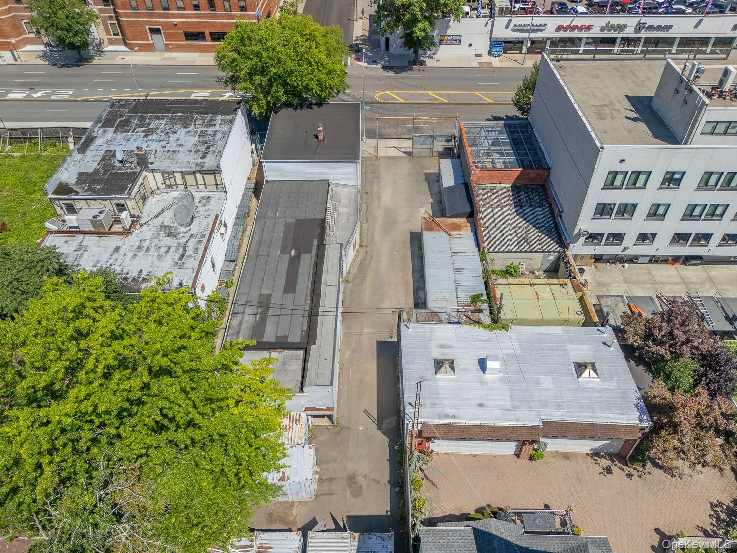 3rd image of 21120 Northern Blvd, New York, NY 11361 | MLS# 1039133