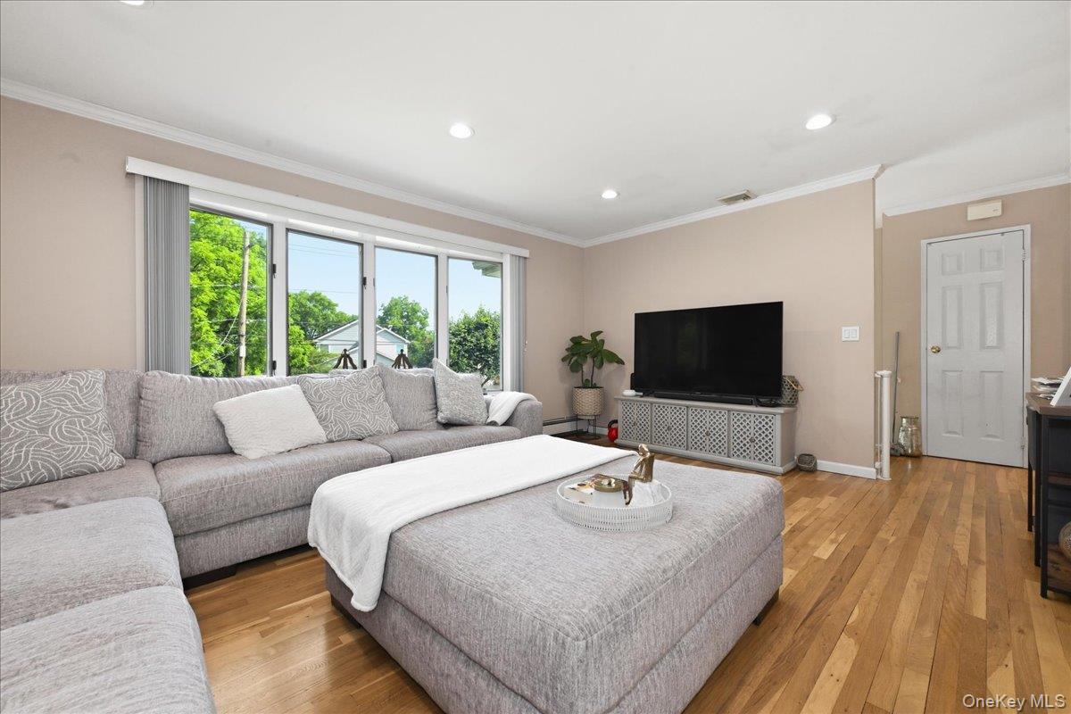 5th image of 3790 Waverly Ave, Hempstead, NY 11783 | MLS# 1039207