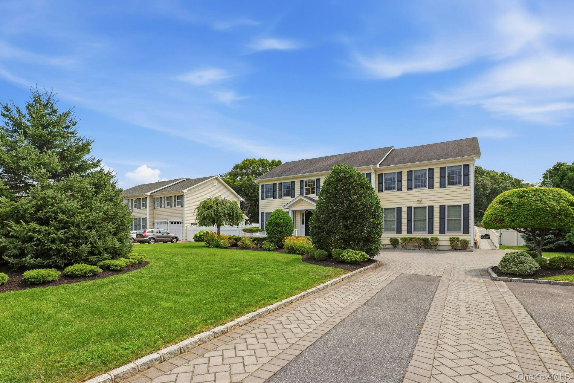 2nd image of 28 Spruce St, Brookhaven, NY 11784 | MLS# 1039232