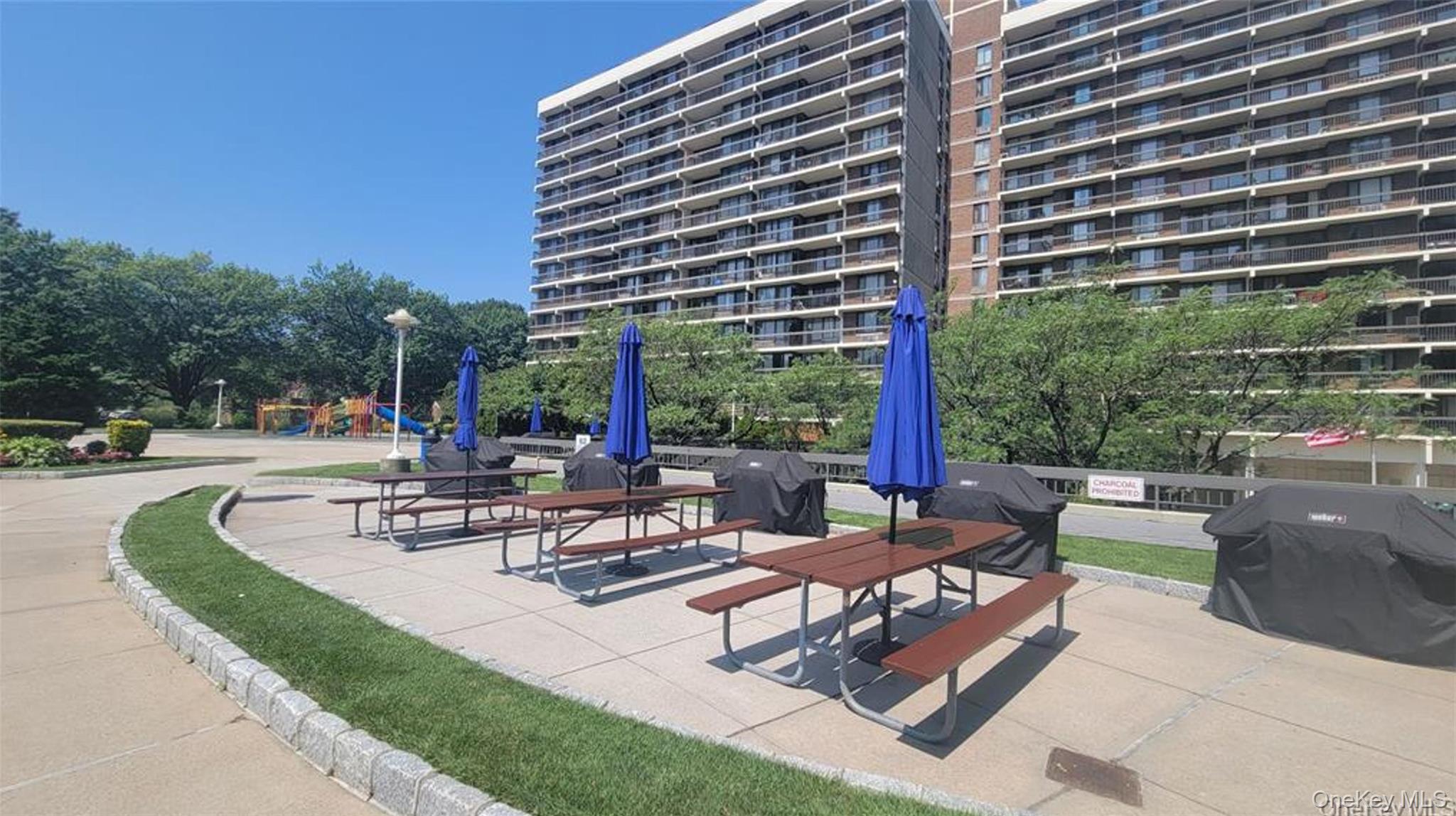 2nd image of 150-38 Union Turnpike, New York, NY 11367