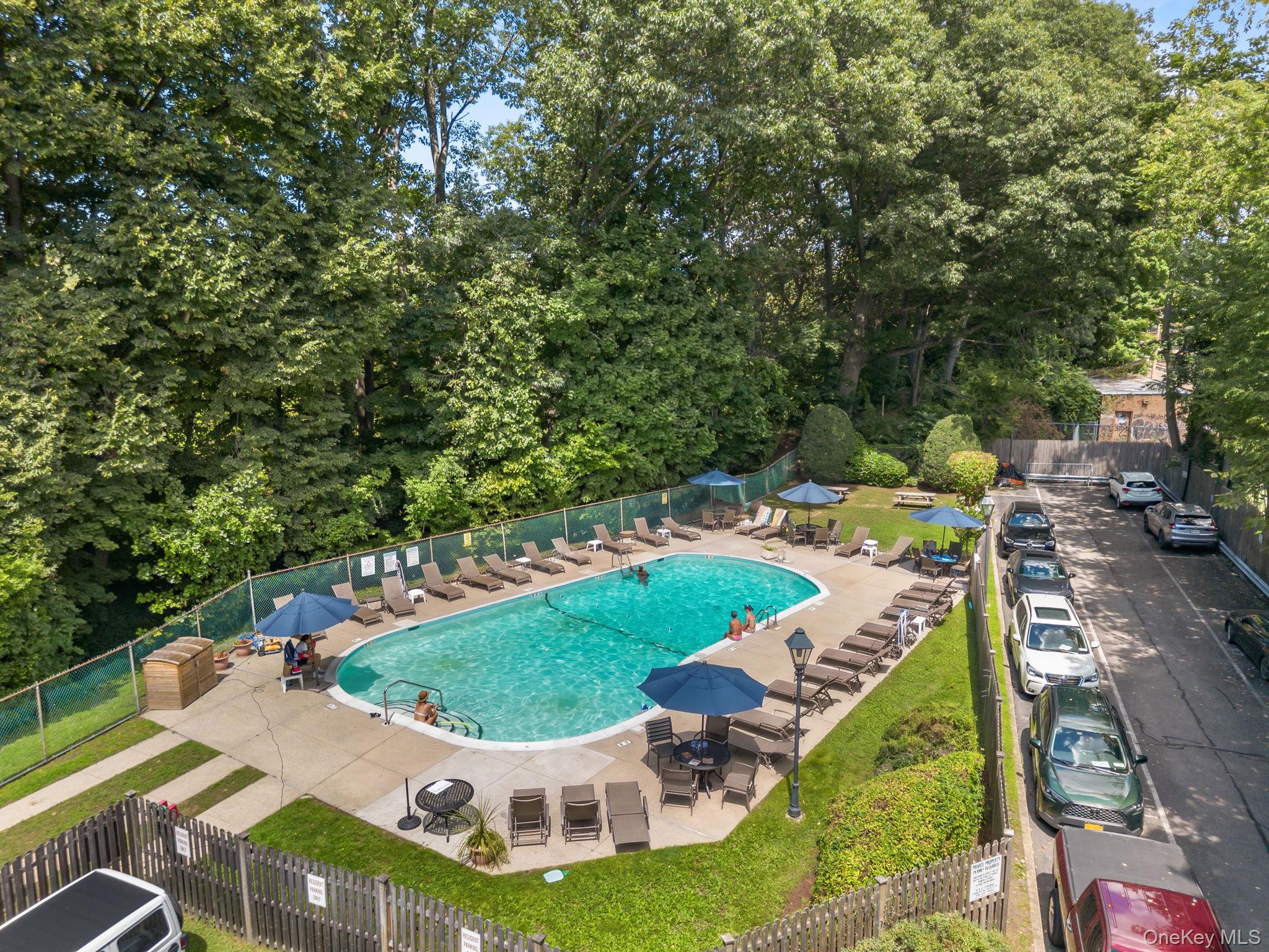 2nd image of 2 Consulate Dr #3G, Eastchester, NY 10707 | MLS# 1039272