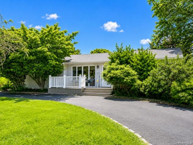 3rd image of 6 Flushing St, Brookhaven, NY 11742 | MLS# 1039313