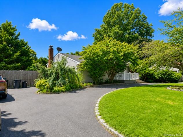 5th image of 6 Flushing St, Brookhaven, NY 11742 | MLS# 1039313