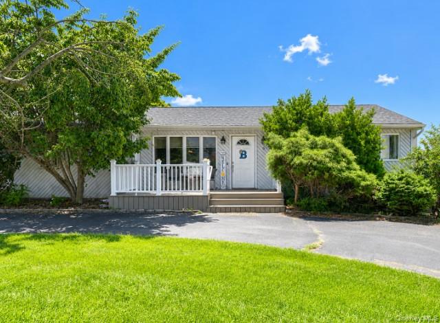 1st image of 6 Flushing St, Brookhaven, NY 11742 | MLS# 1039313