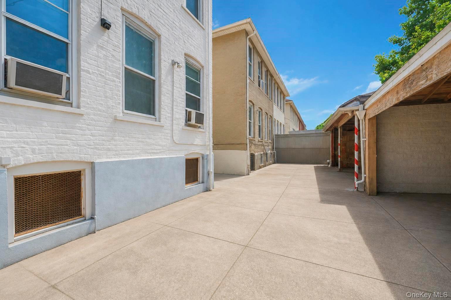5th image of 138 E 92Nd St, New York, NY 11212 | MLS# 1039318