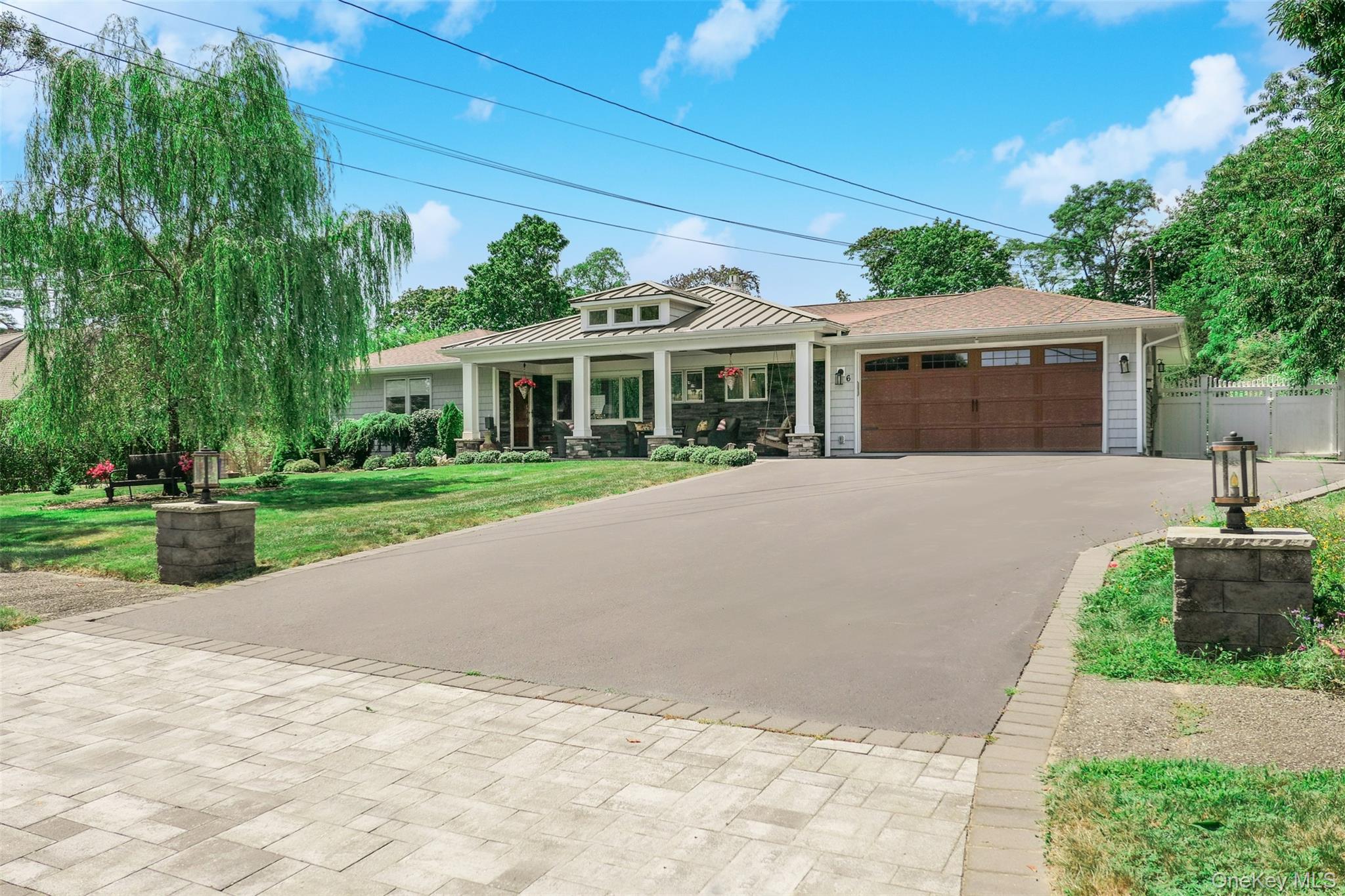 4th image of 6 N Howells Point Rd, Brookhaven, NY 11713 | MLS# 1039319