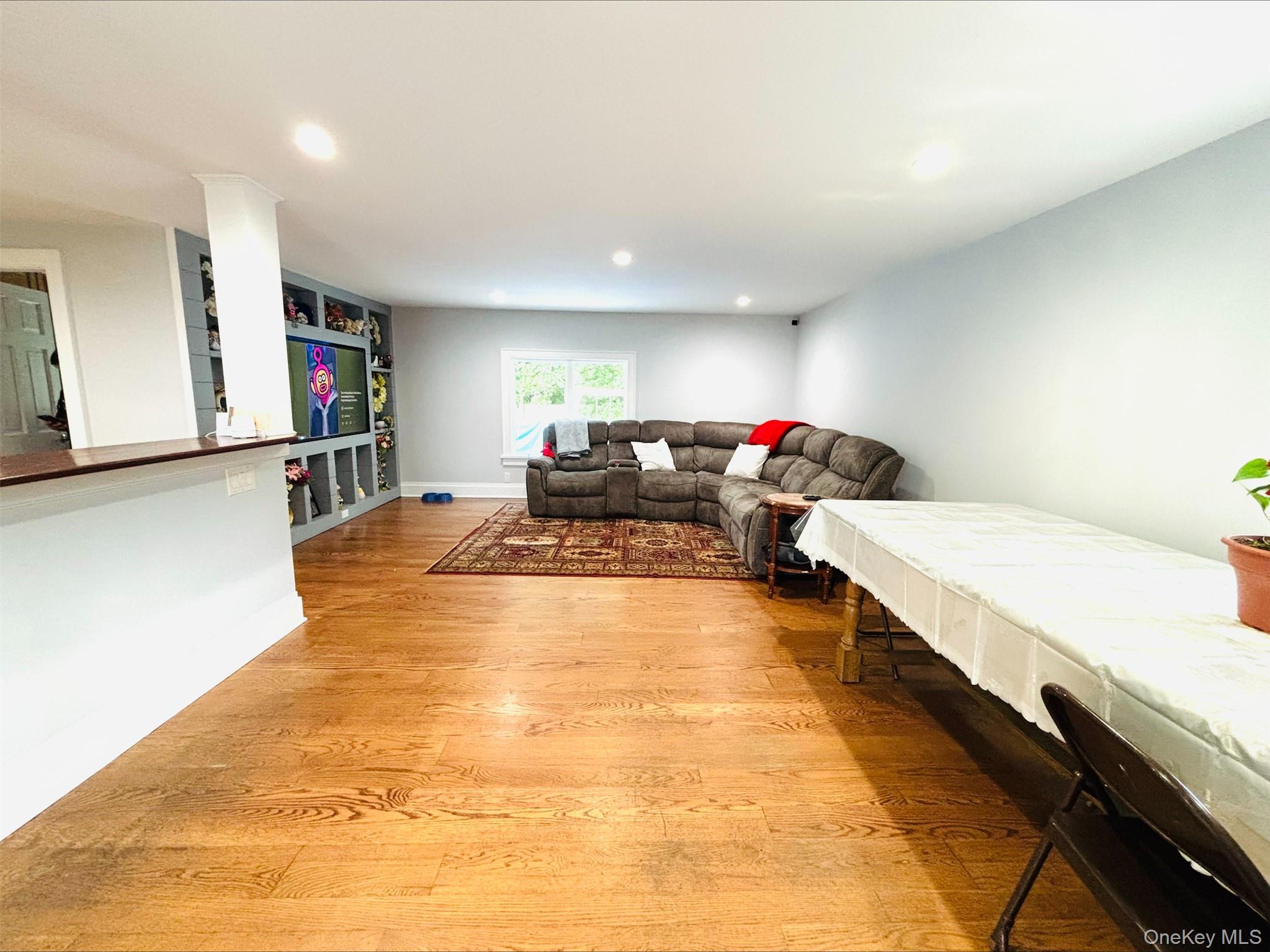 3rd image of 41 Carls Pl #41, Riverhead, NY 11901 | MLS# 1039340