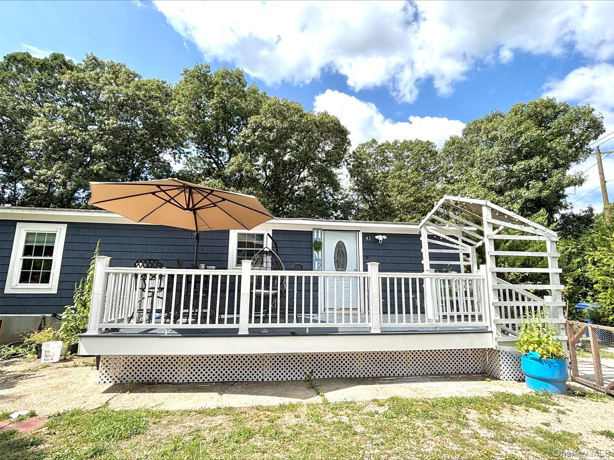 8th image of 41 Carls Pl #41, Riverhead, NY 11901 | MLS# 1039340