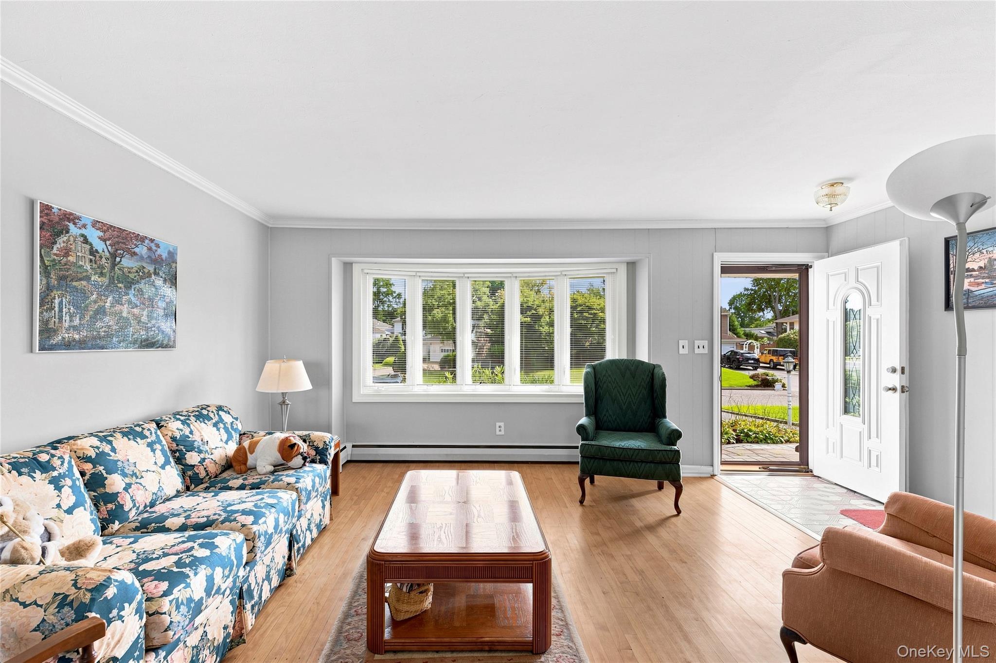 5th image of 29 Cottonwood Dr, Smithtown, NY 11725 | MLS# 1039345