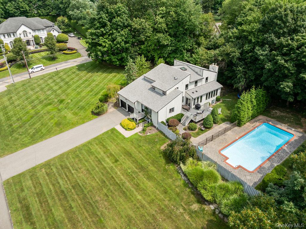 3rd image of 176 Grandview Ave, Ramapo, NY 10952 | MLS# 1039391