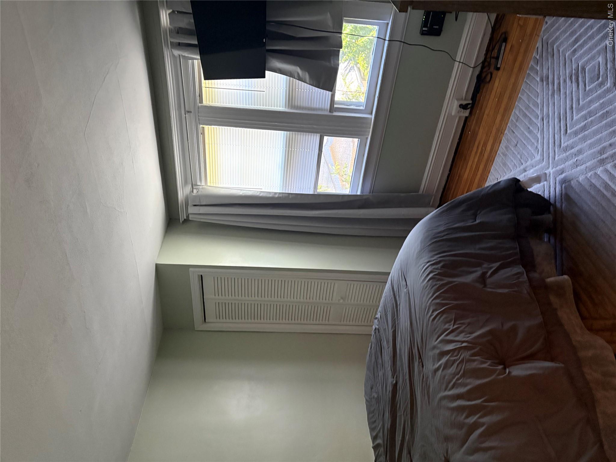 18th image of 254 Hempstead Ave, Hempstead, NY 11570 | MLS# 1039442