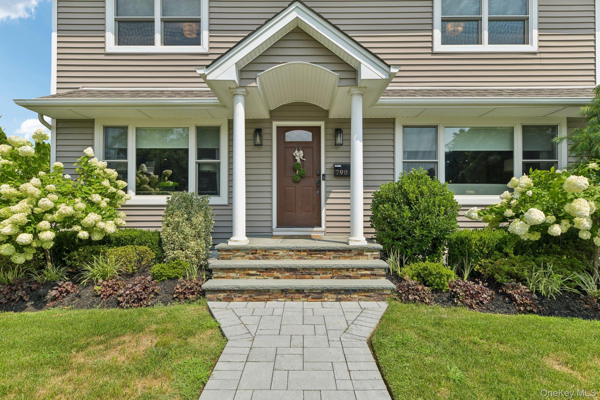 4th image of 790 Garden Dr, Hempstead, NY 11010 | MLS# 1039453