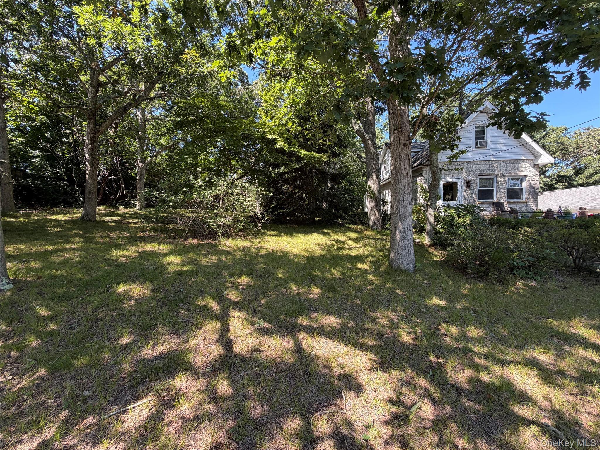 3rd image of 164 S Evergreen Dr, Brookhaven, NY 11784 | MLS# 1039454