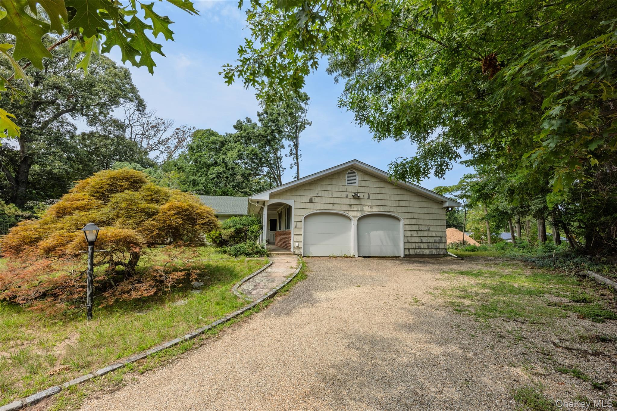 4th image of 1 Briar Ct, Brookhaven, NY 11778 | MLS# 1039462