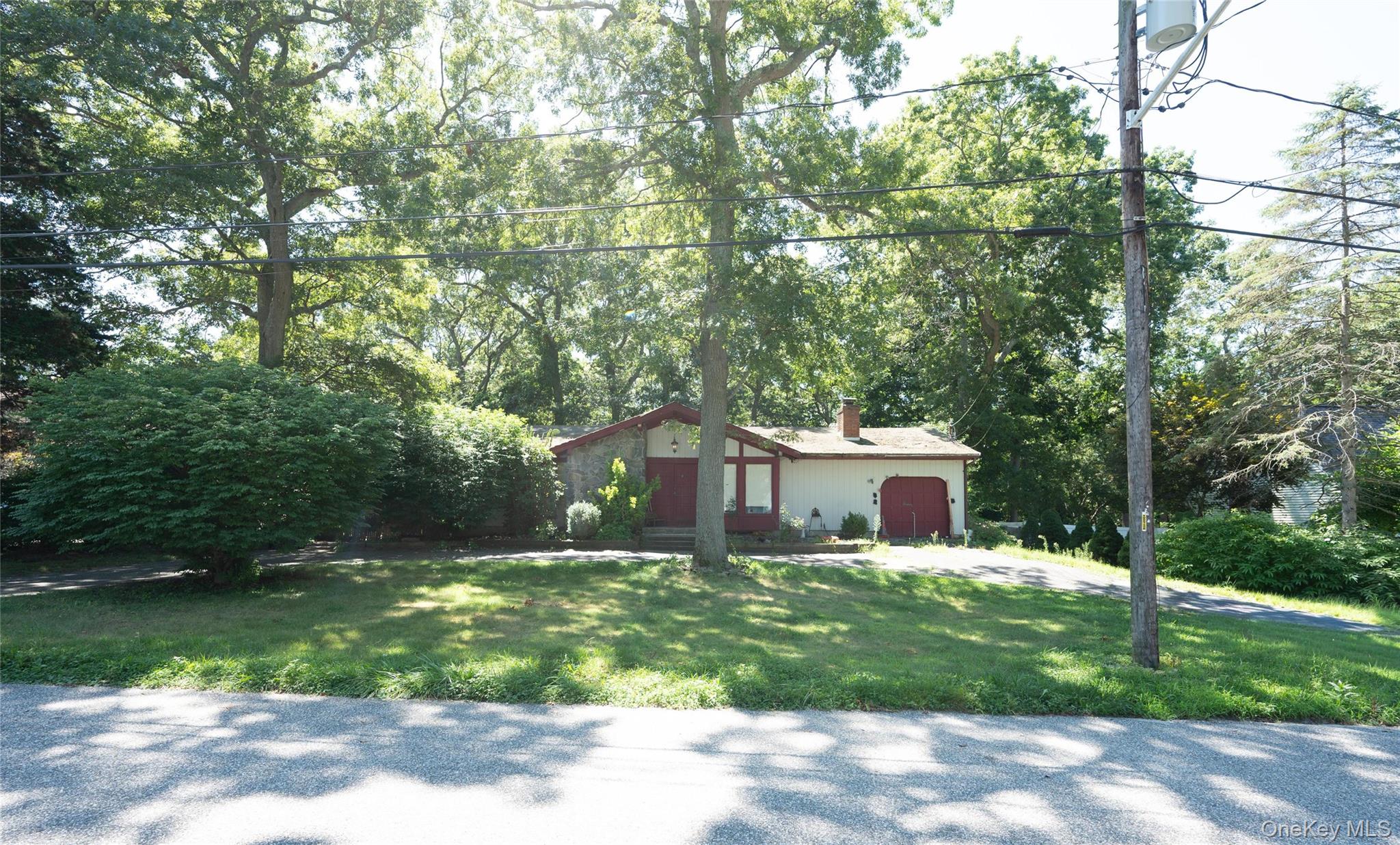 1st image of 6 Loretta Court, Brookhaven, NY 11727 | MLS# 1039490