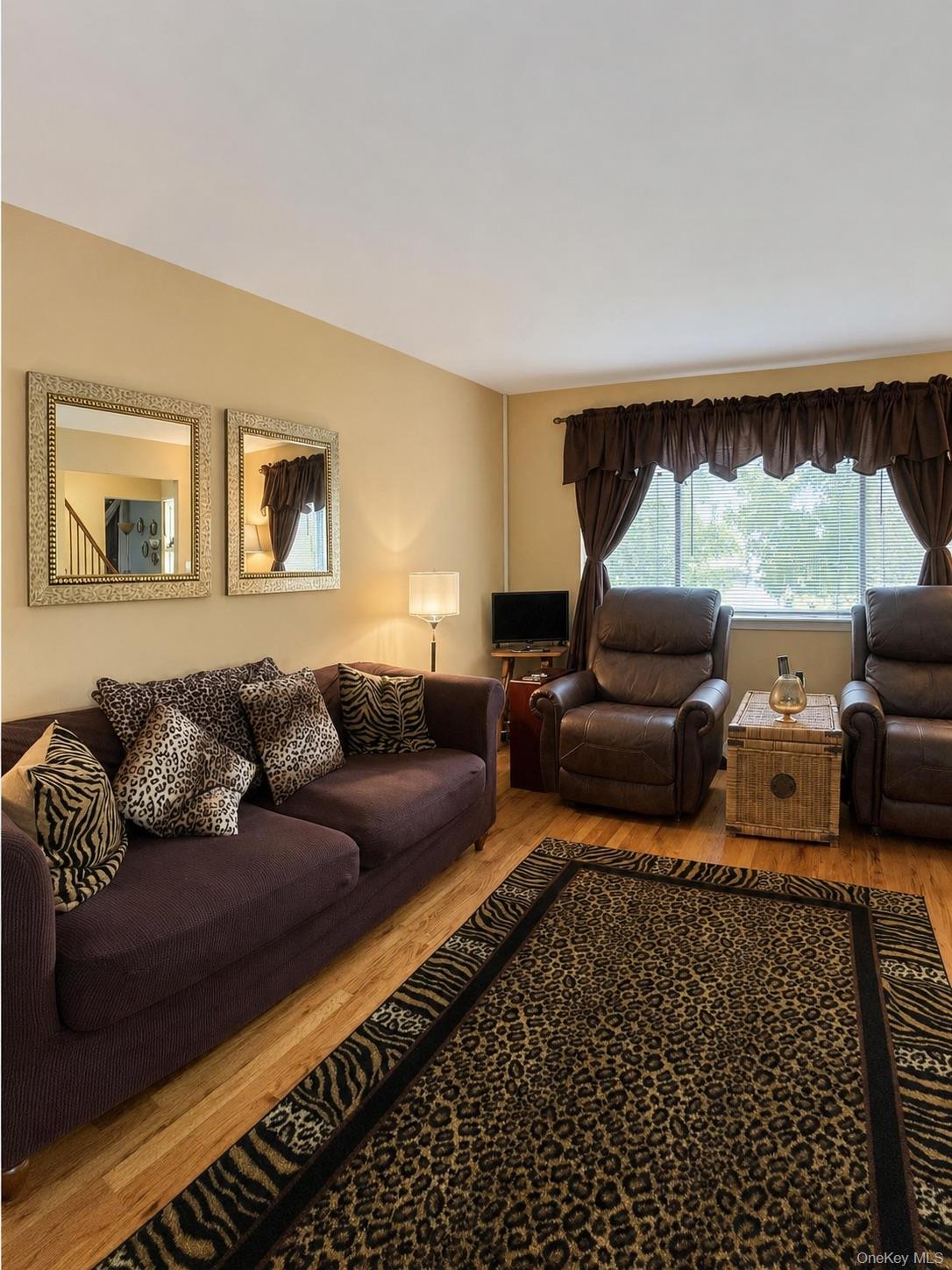 4th image of 1340 Mac Donough Pl, New York, NY 10465 | MLS# 1039516
